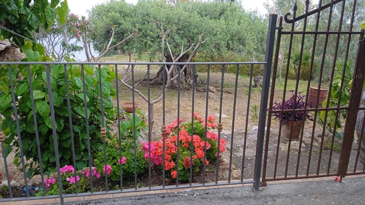 Casa Da Daniela Villa Таормина Екстериор снимка